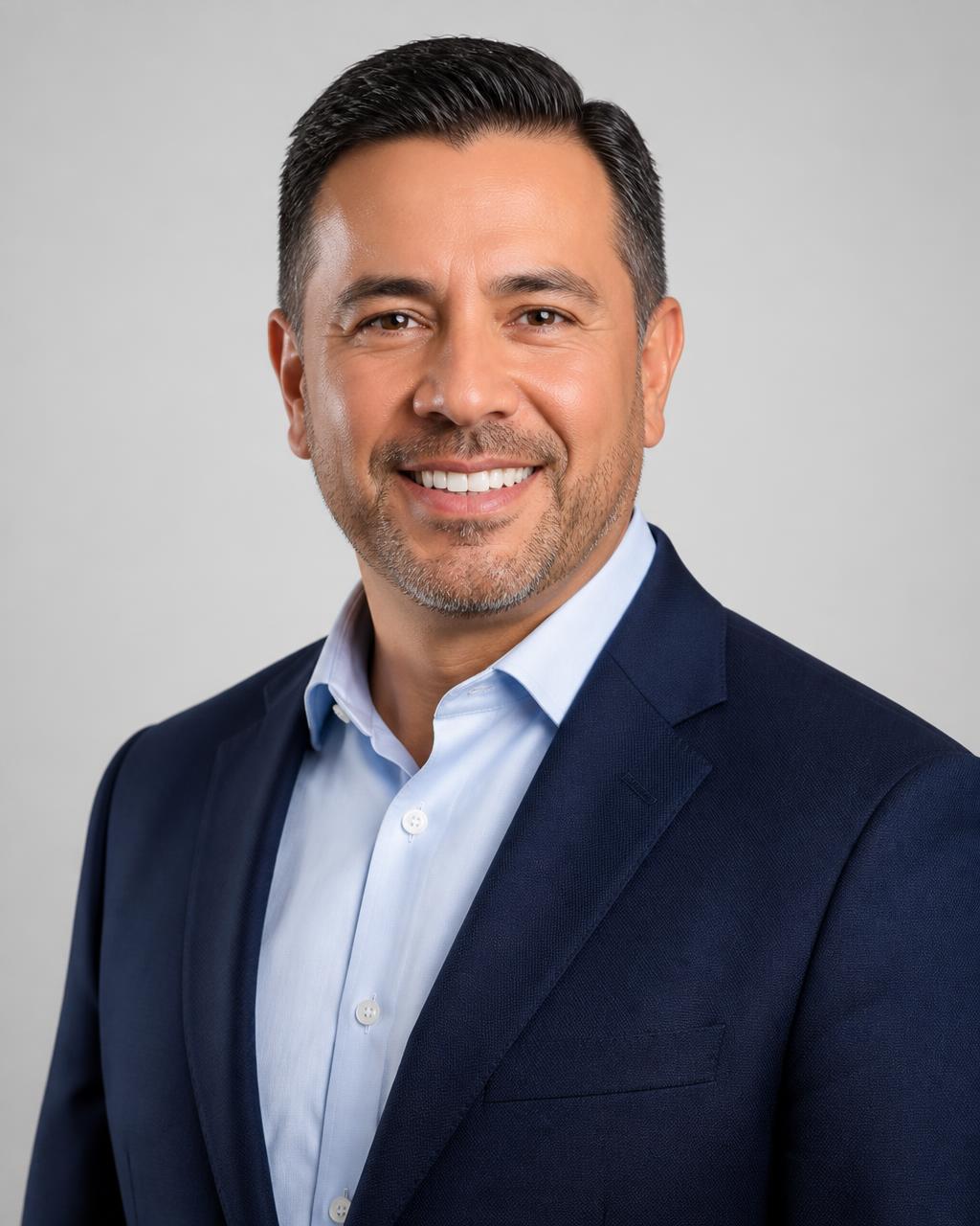 Luis Antonio Somoza, licensed USHEALTH advisor